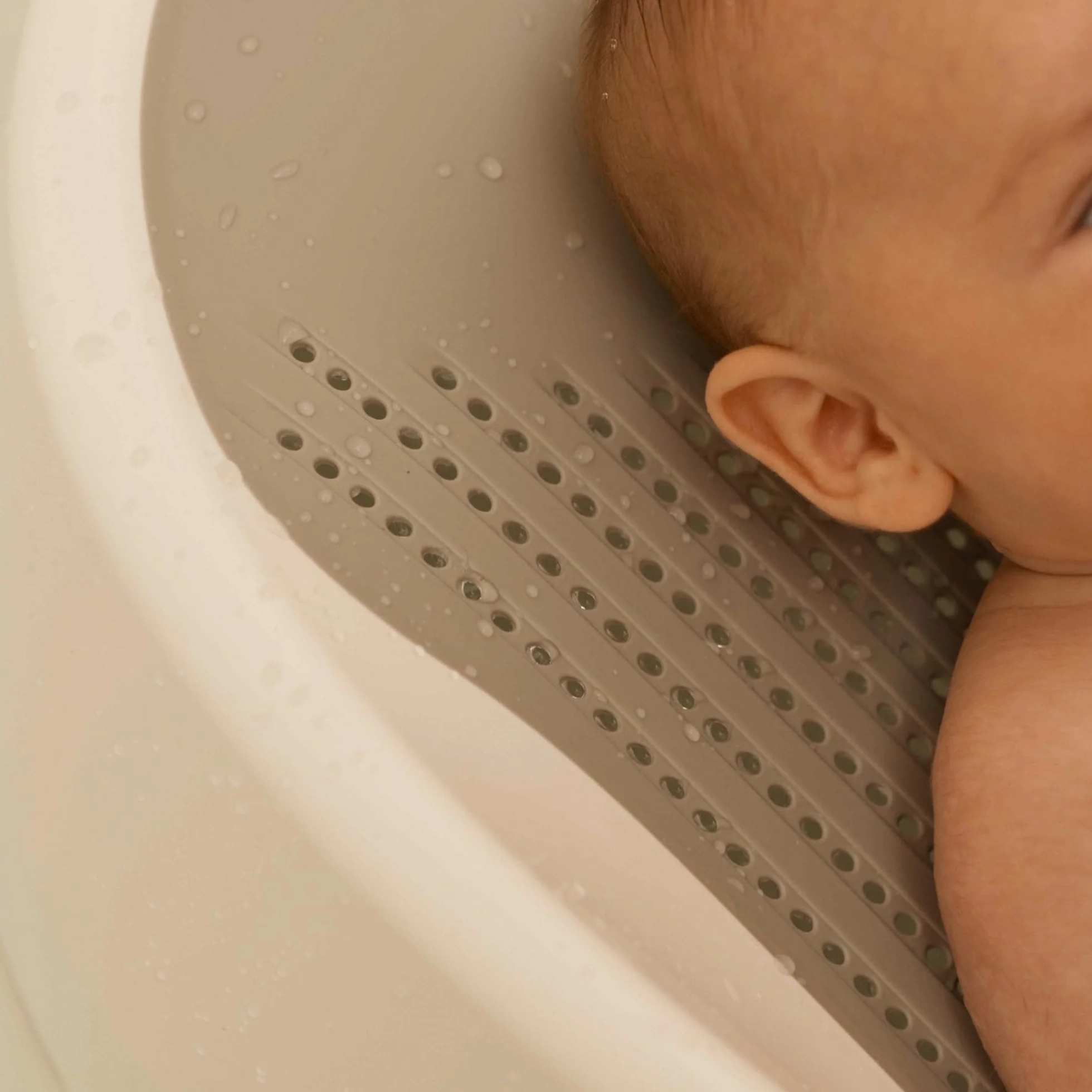 Nuby Transat de Bain Nouveau-né Ergonomique Antidérapant Blanc