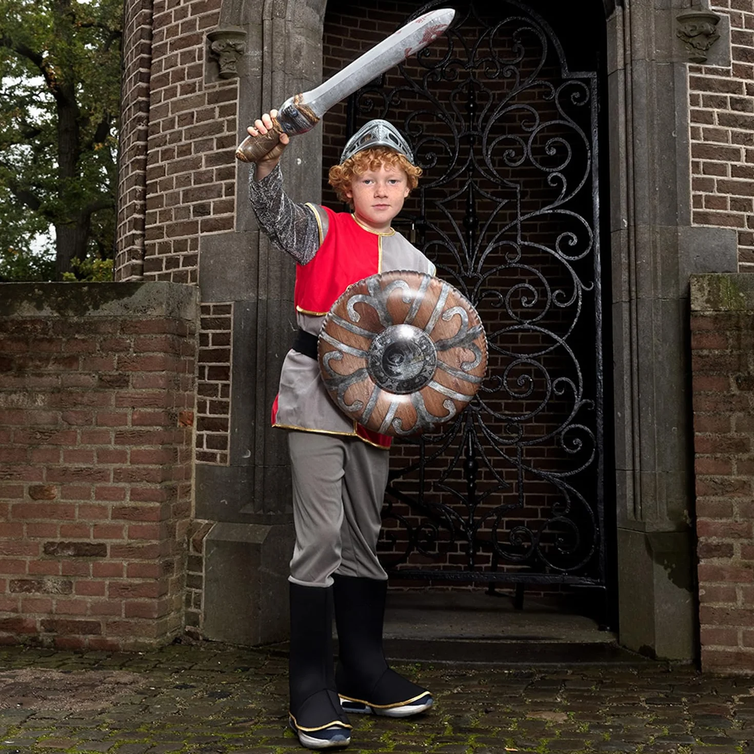 Boland Casque de chevalier pour enfants gris avec visière rabattable plastique carnaval Halloween