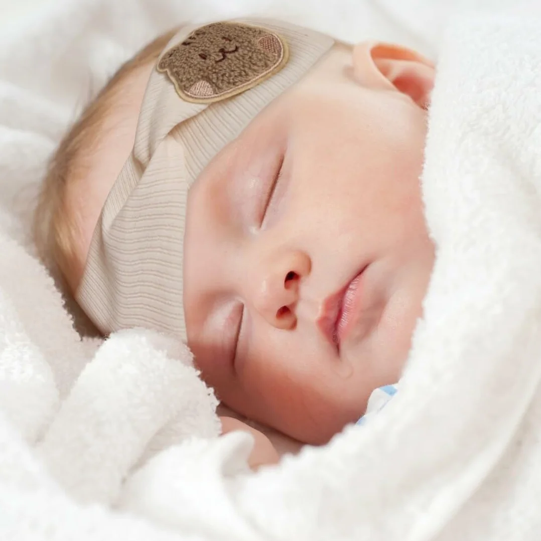 Baby Stirnband Blumen beige Eichhörnchen Kaninchen Kreuz gestrickt weich elastisch Mädchen