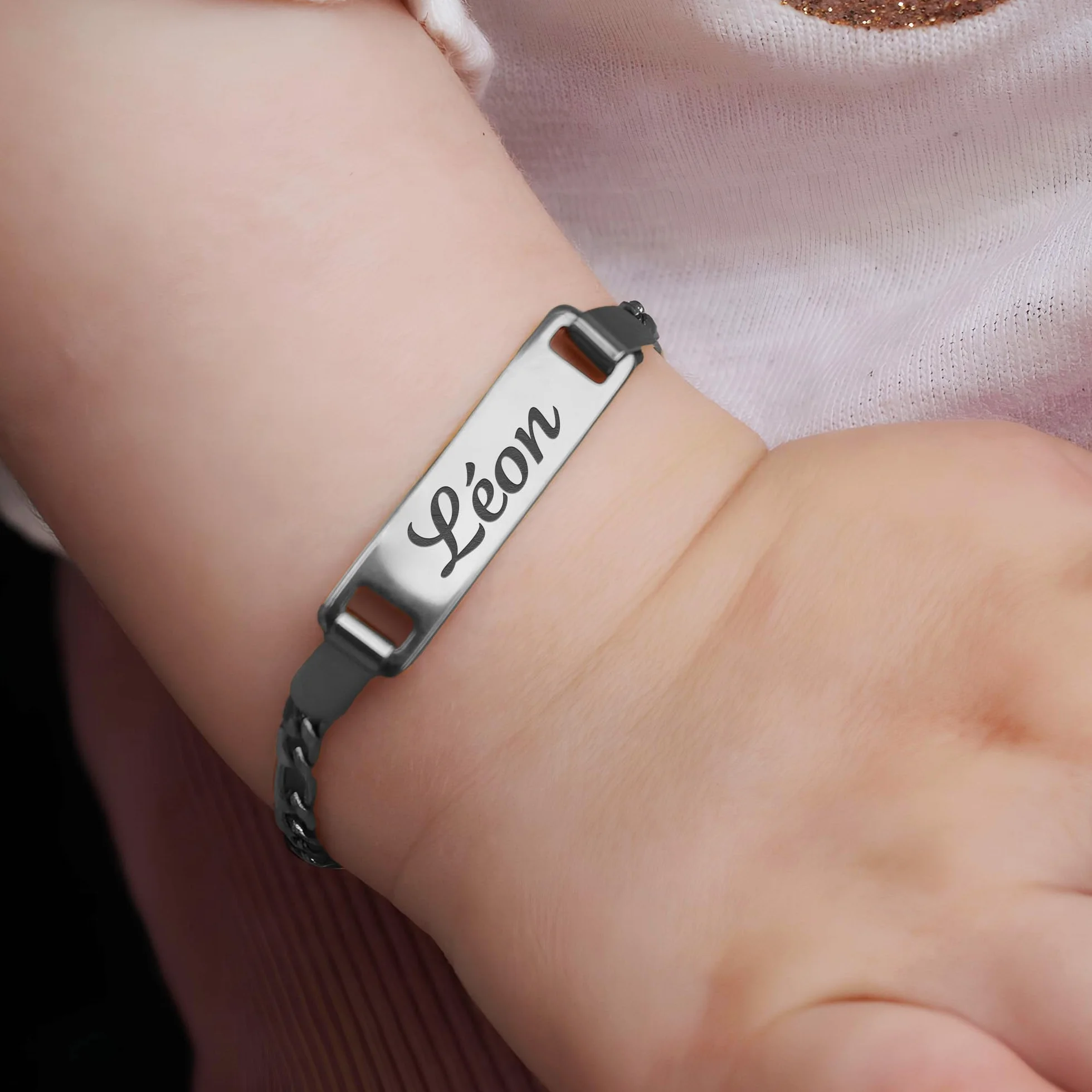 Gourmette enfant personnalisable avec gravure – Bracelet bébé doré ou argent – Prénom gravé cadeau naissance