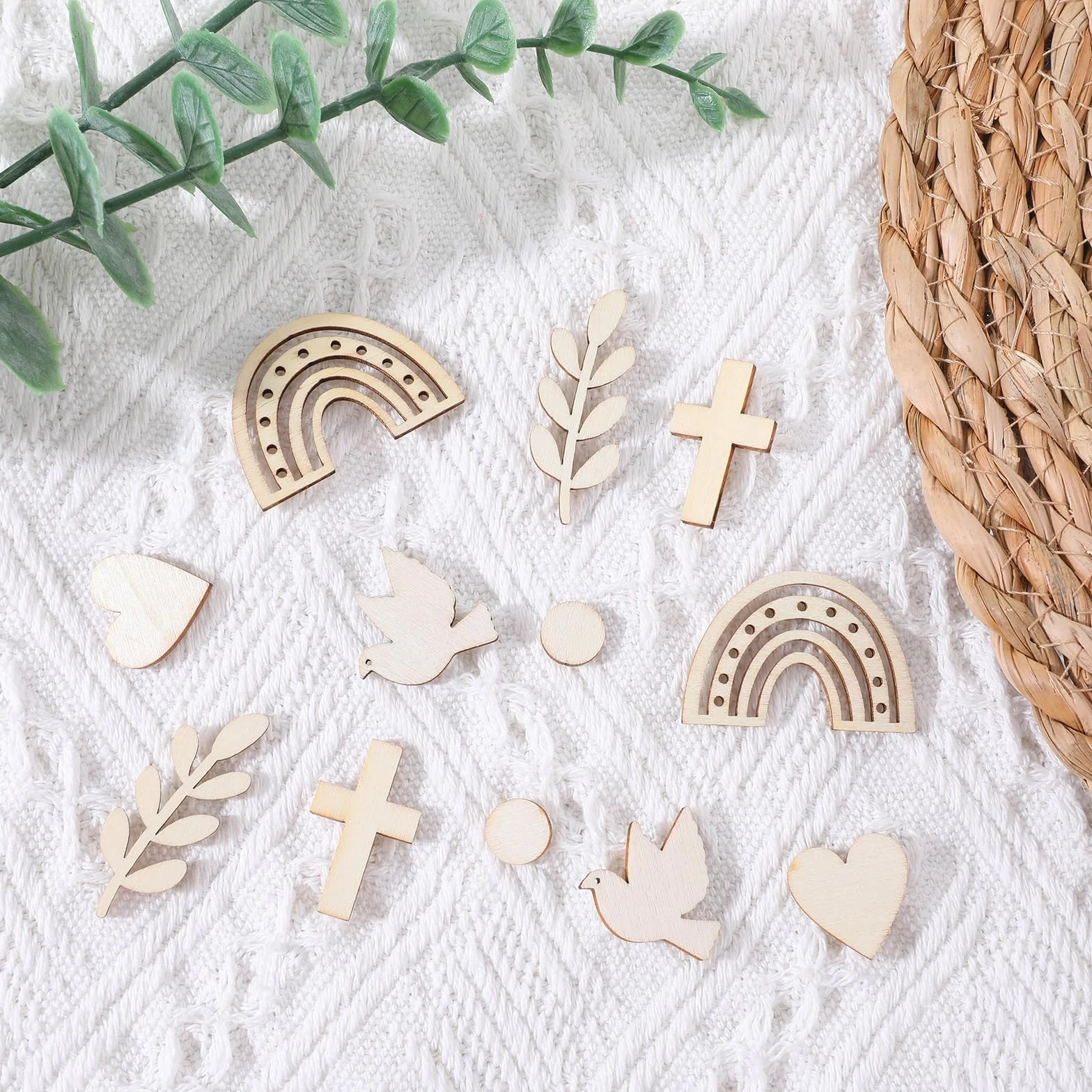 Lot de 120 cœurs en bois arc-en-ciel pour décoration de table de baptême